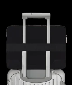 RIMOWA Flat Pouch* Hand Carry