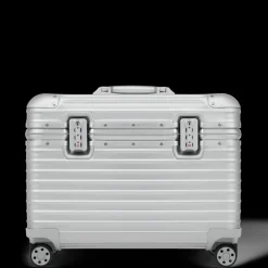 RIMOWA Pilot* Cabin